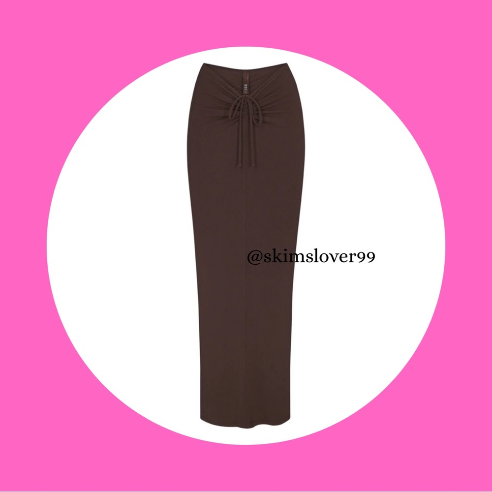 SKIMS - Soft Lounge Ruched Long Skirt